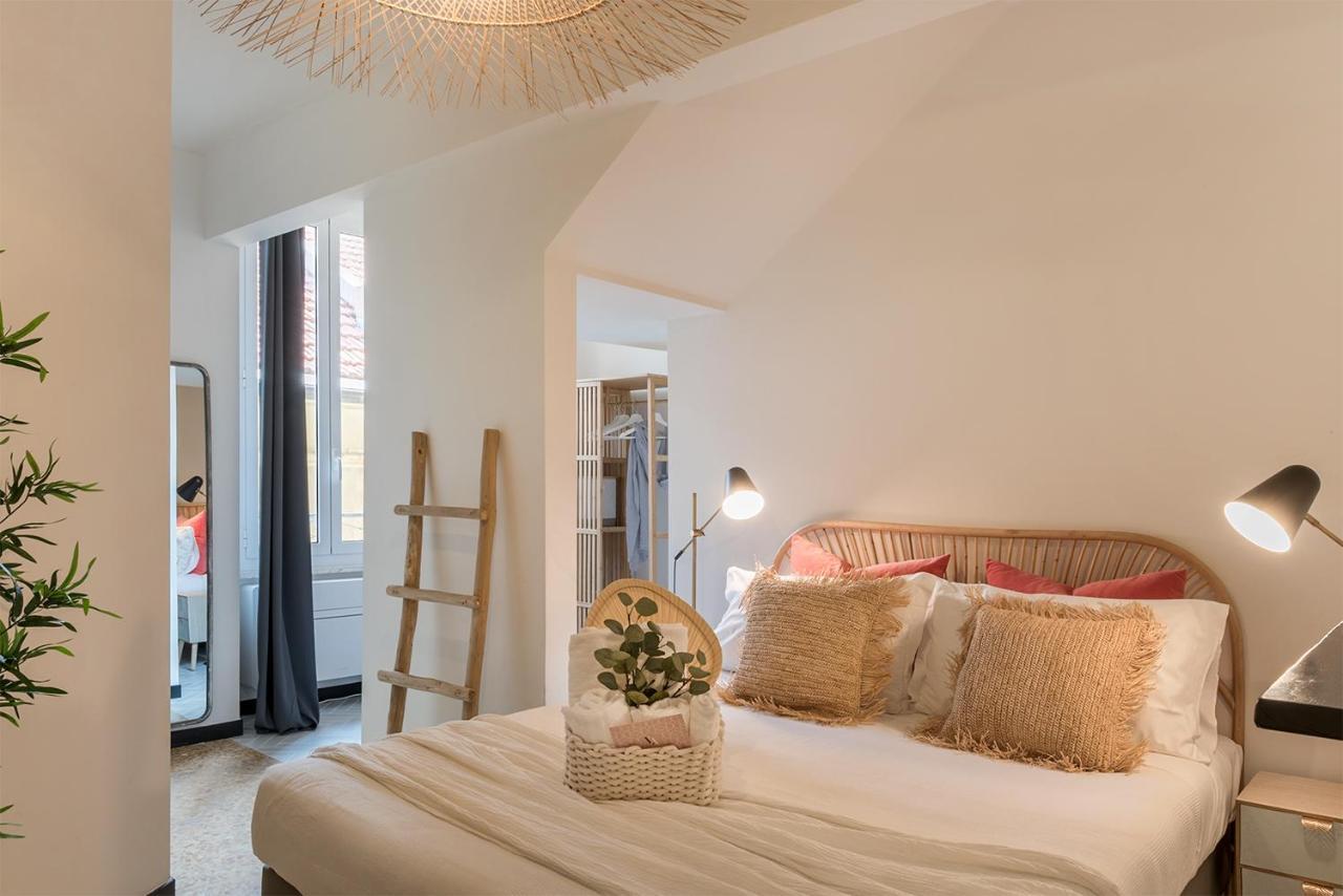 Ensemble Rooms Di Vayadu Alassio Zewnętrze zdjęcie