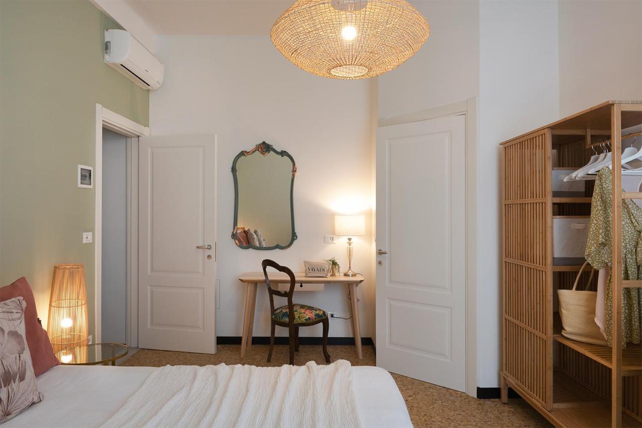 Ensemble Rooms Di Vayadu Alassio Zewnętrze zdjęcie