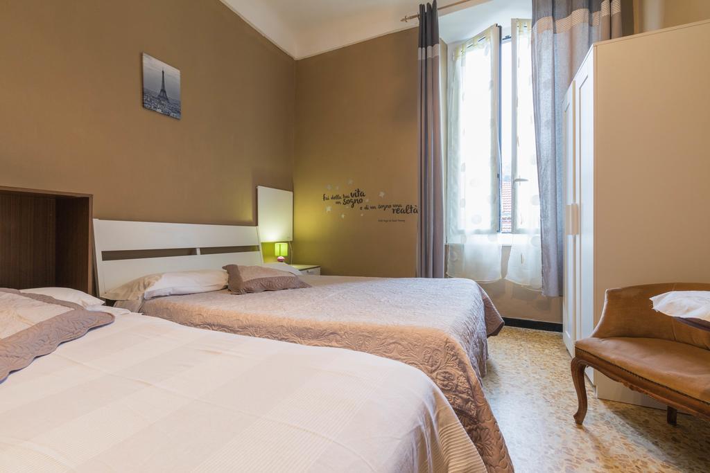 Ensemble Rooms Di Vayadu Alassio Zewnętrze zdjęcie